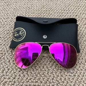 New Ray-Bans. Aviators. Pink lens.